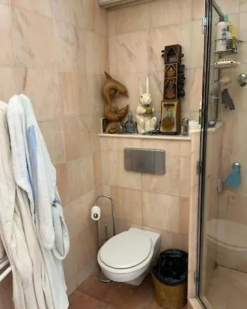 Rocamare, La Vie Est Belle!